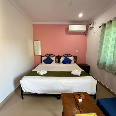 Casa Somanjo Inn Calangute Zewnętrze zdjęcie